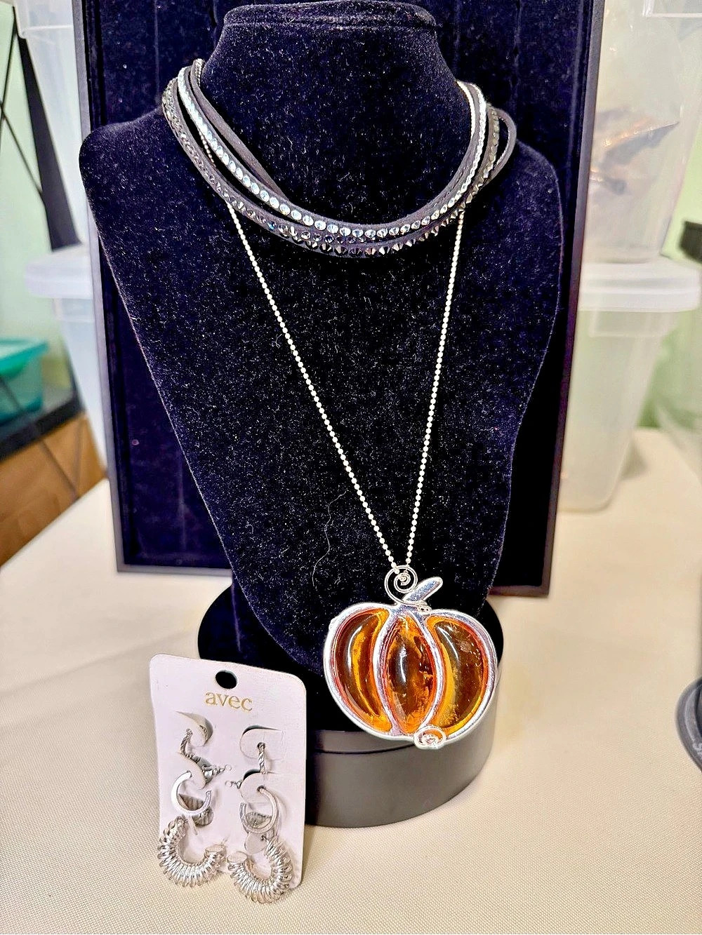 Pumpkin Necklace + Black Crystal Choker + Avec Earrings Halloween Set